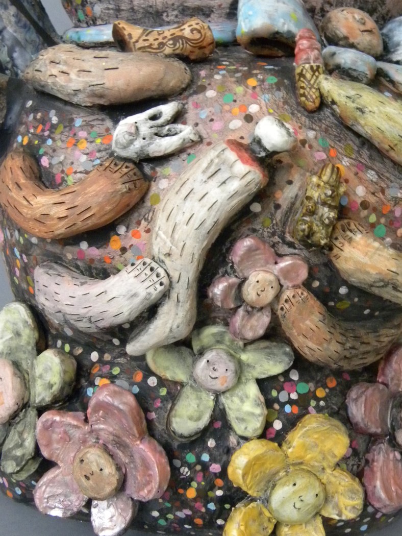 detail of lower portion of 'Chubster'